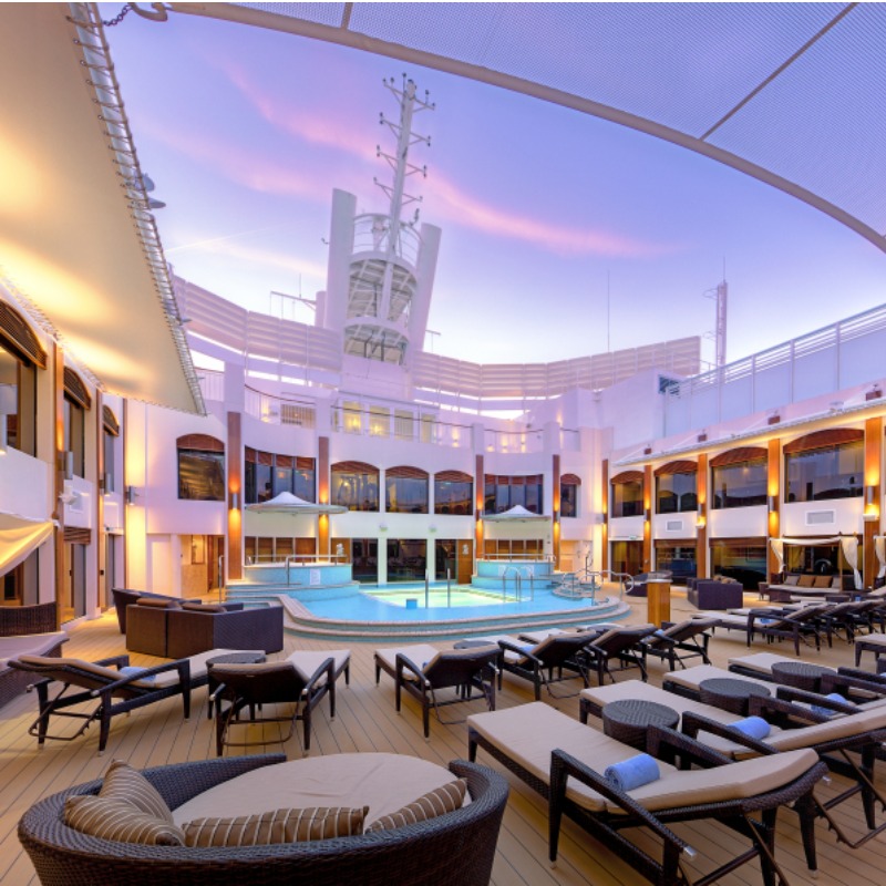 The Haven Courtyard on Norwegian Epic